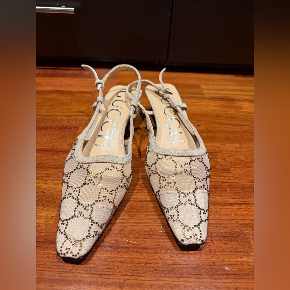 Gucci Beige and Gold Heels